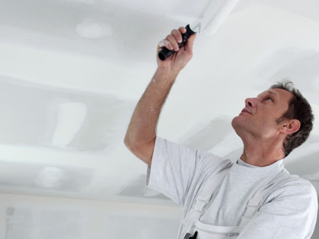 Painting & Decorating